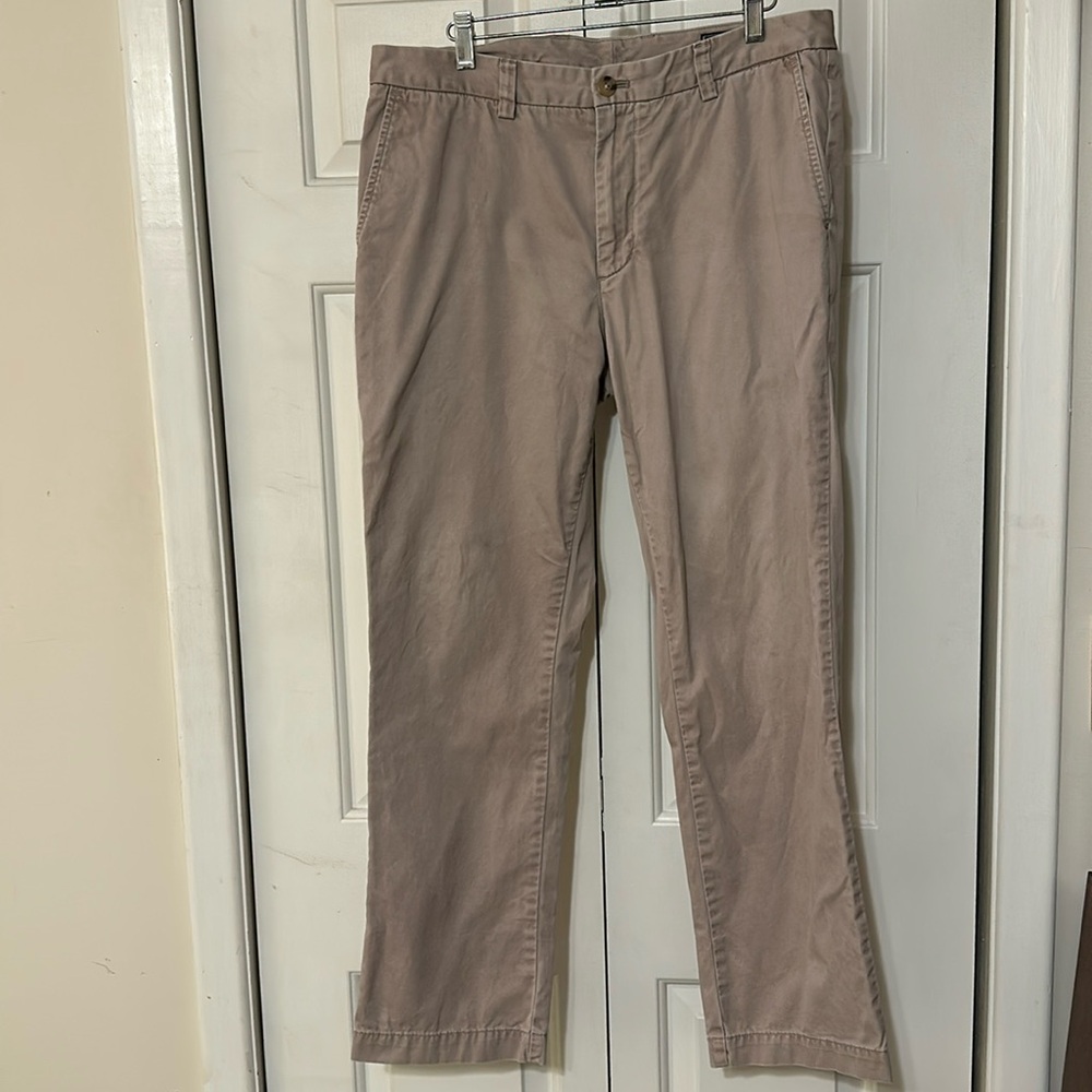 Vineyard Vines Men’s Khakis 33x30